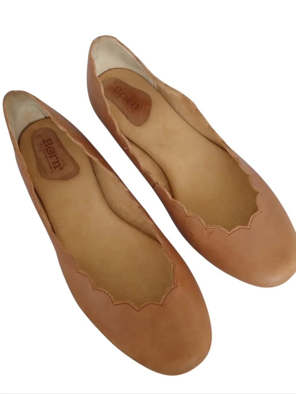 Born scalloped leather
